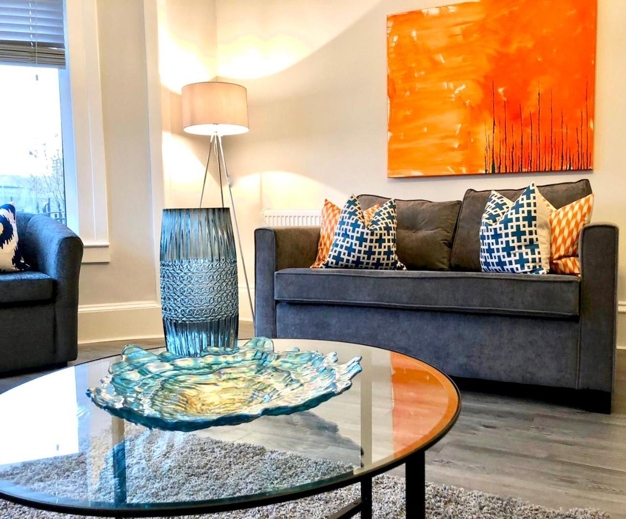 Byevo Almar Villa - Close To City And Airport - Perfect For Contractors Or Large Groups Glasgow Eksteriør billede
